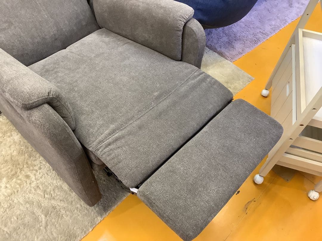 サンコウ 電動リクライニング1人掛けソファー