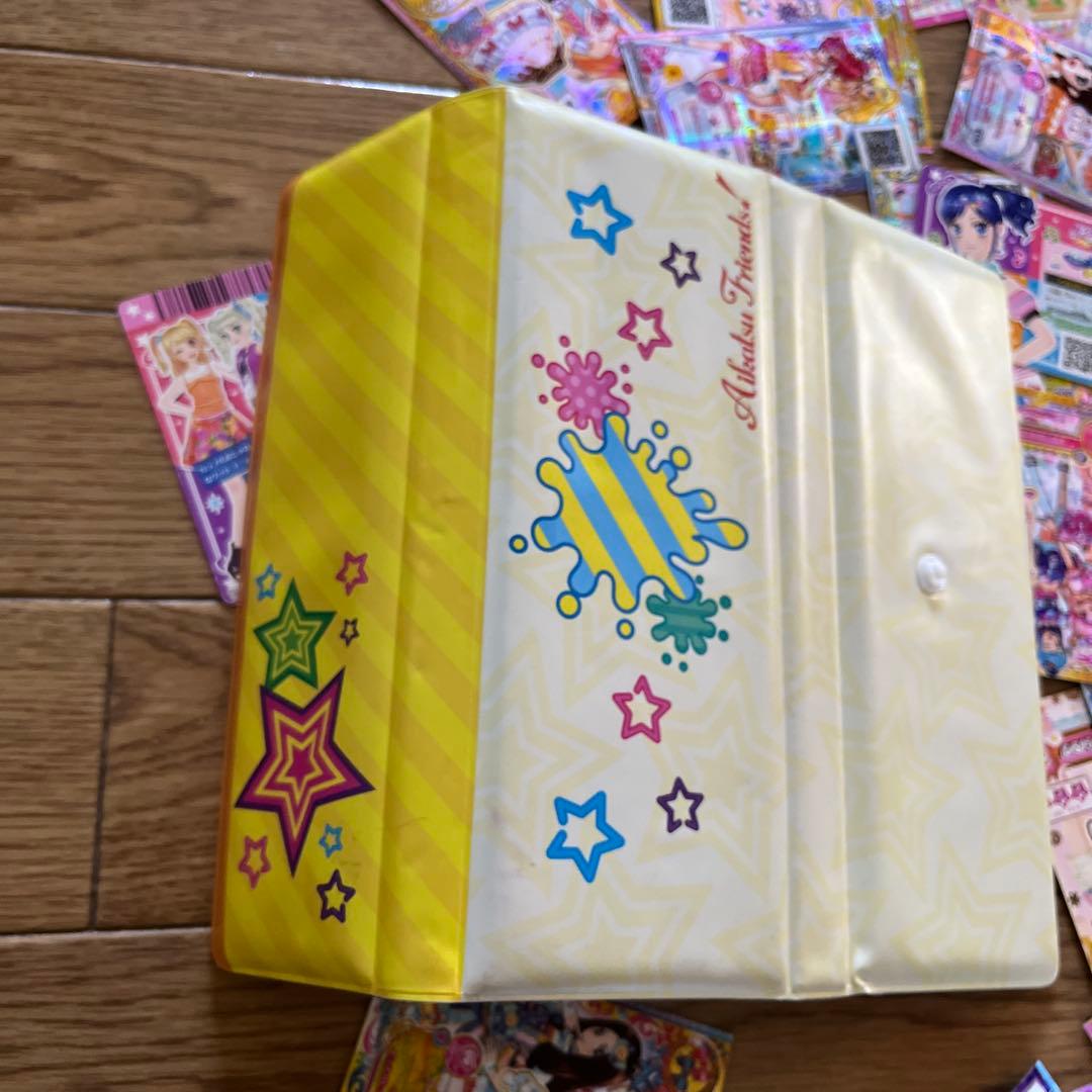 アイカツカード 80枚と収納ケース