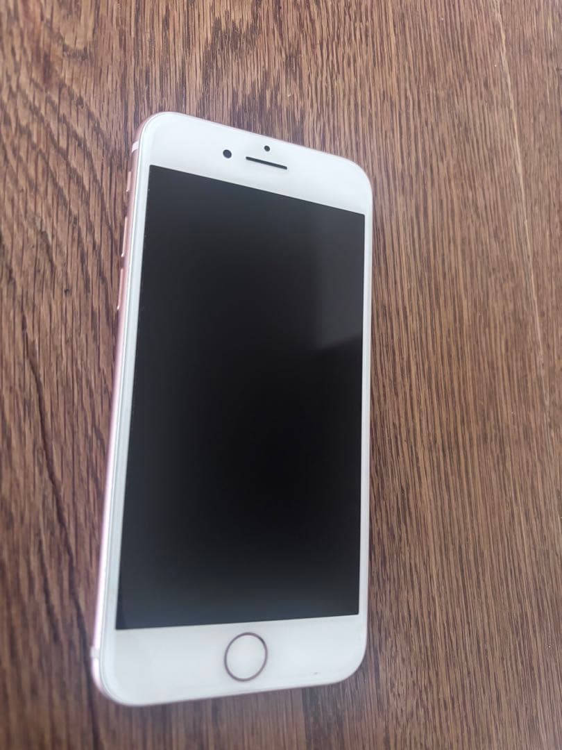 Apple iPhone 8 ゴールド本体