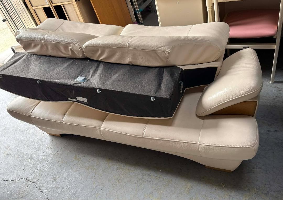 EMI KARIMOKU CHITANO 2.5人掛けソファ オットマン付