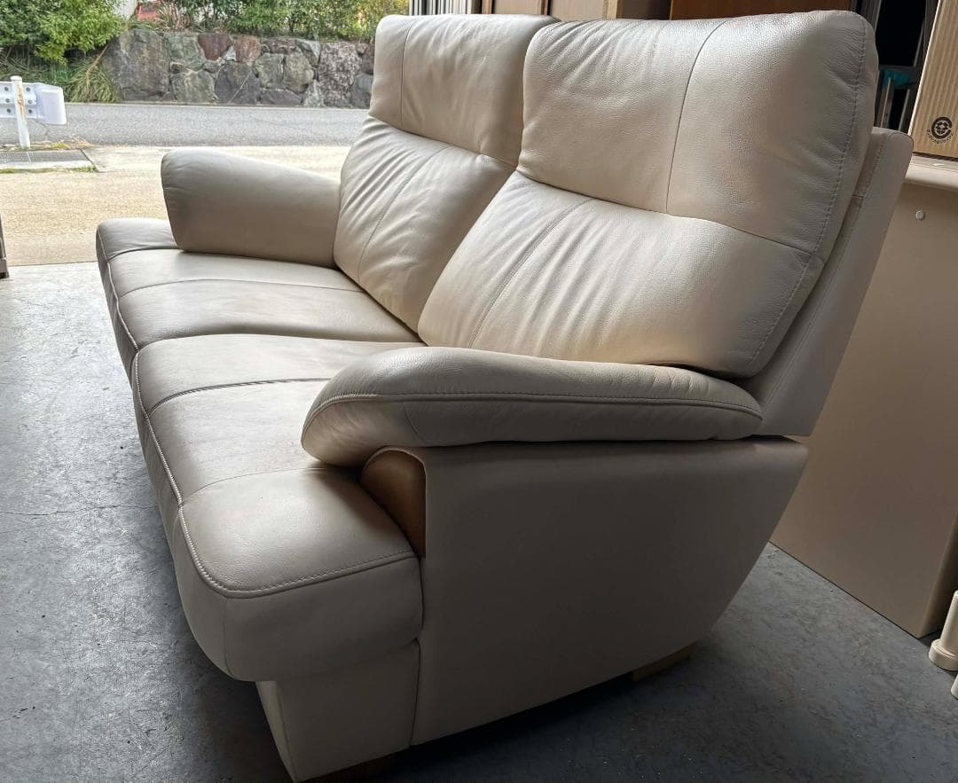 EMI KARIMOKU CHITANO 2.5人掛けソファ オットマン付