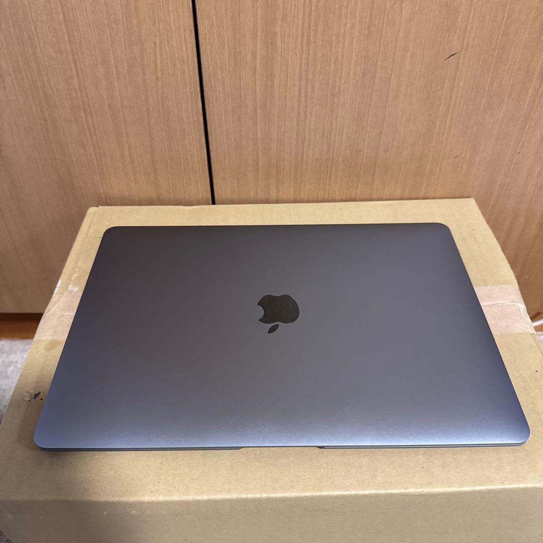 アップルMGN63JA MacBook Air 13.3インチスペースグレイ