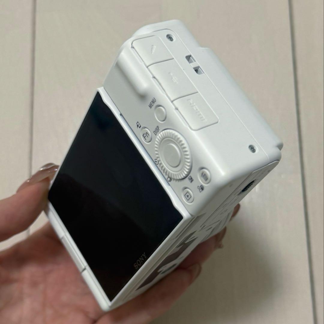【2024年購入・美品】SONY コンパクトデジタルカメラ ホワイト ZV-1F
