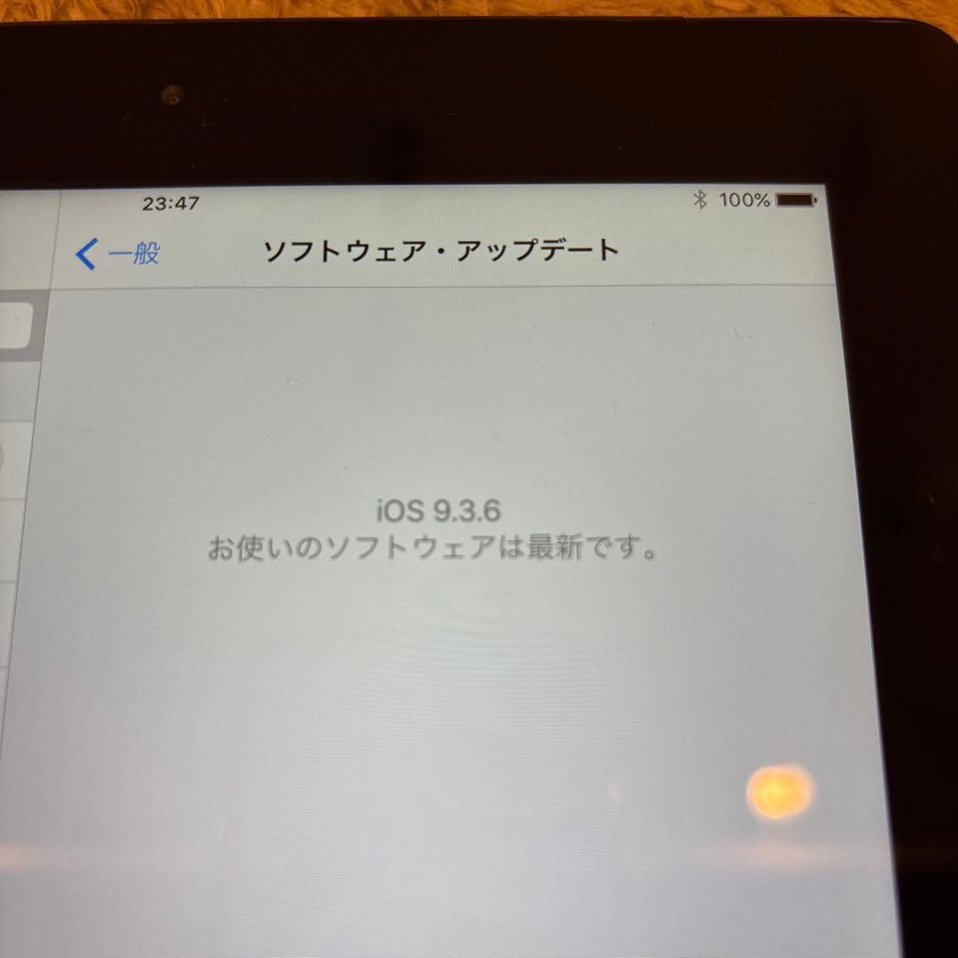 32G iPad (第3世代) Wi-Fi + Cellular：A1430