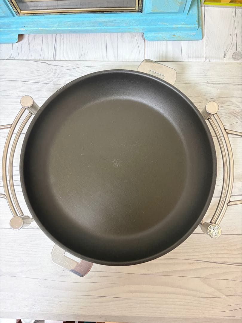 CRISTELクリステル　 ノンスティックフライパン 28cmとイエローハンドル