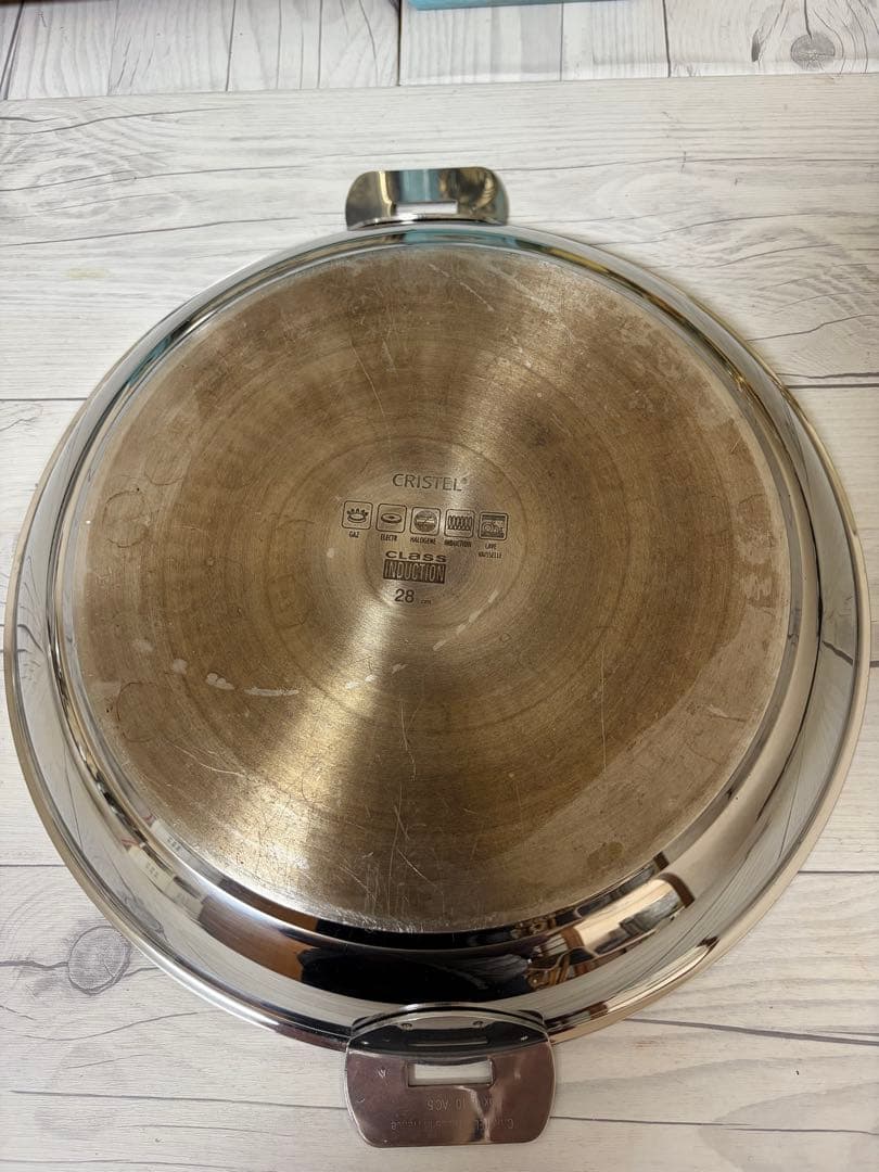 CRISTELクリステル　 ノンスティックフライパン 28cmとイエローハンドル