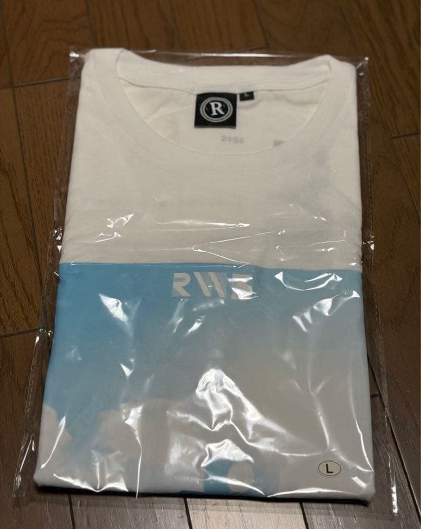 RADWIMPS 特別展 Tシャツ 無人島に持っていき忘れた一枚