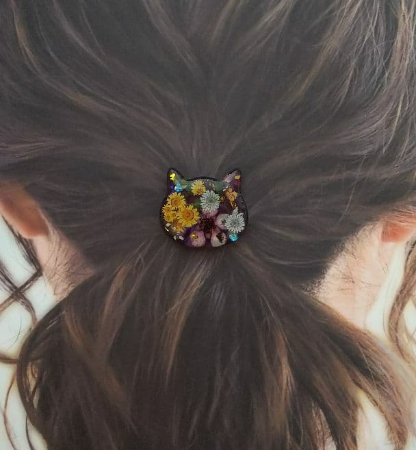 ひまわりパープル猫ちゃんレジンヘアゴム ポニーフック変更可能。