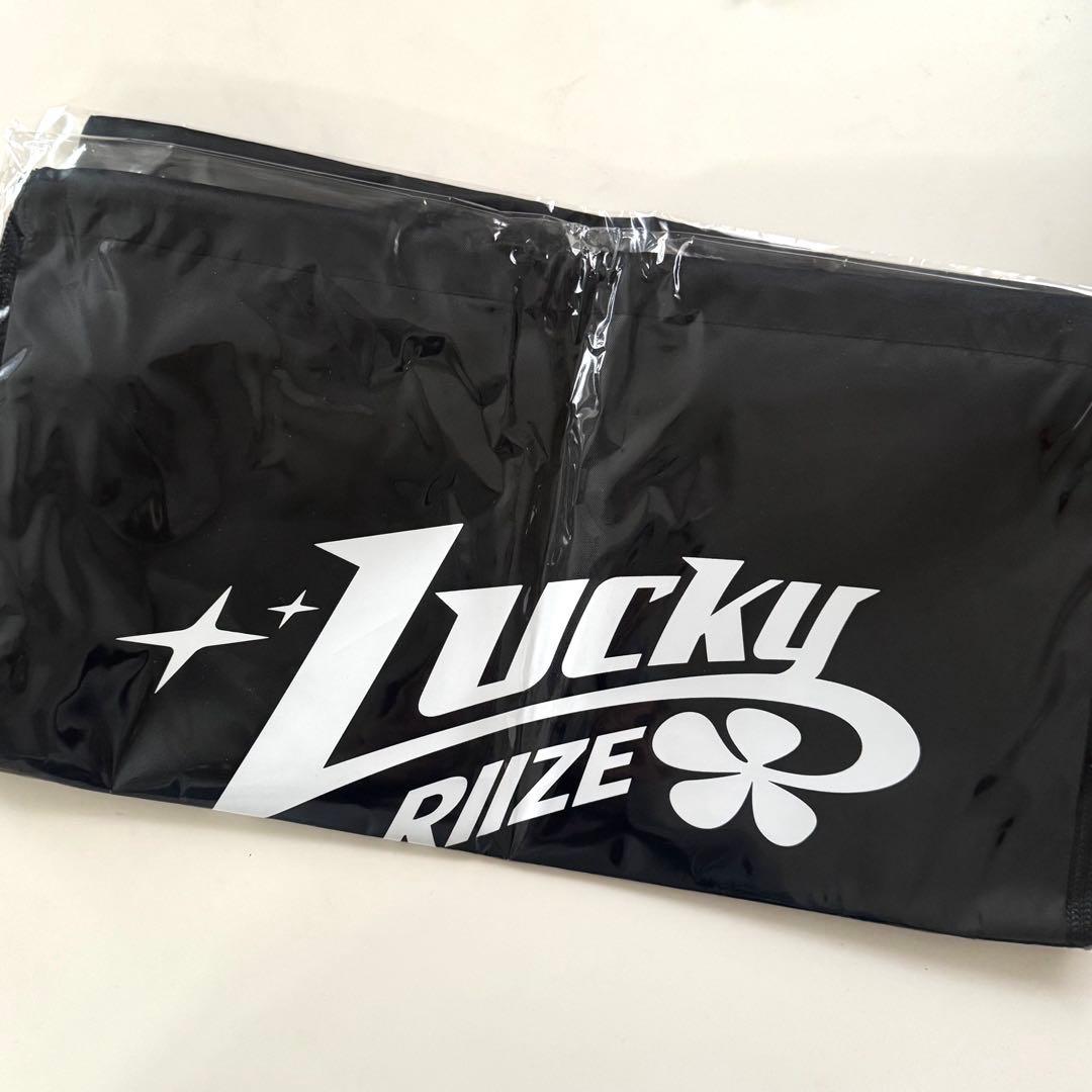 RIIZE Lucky ナップザック ジムサック