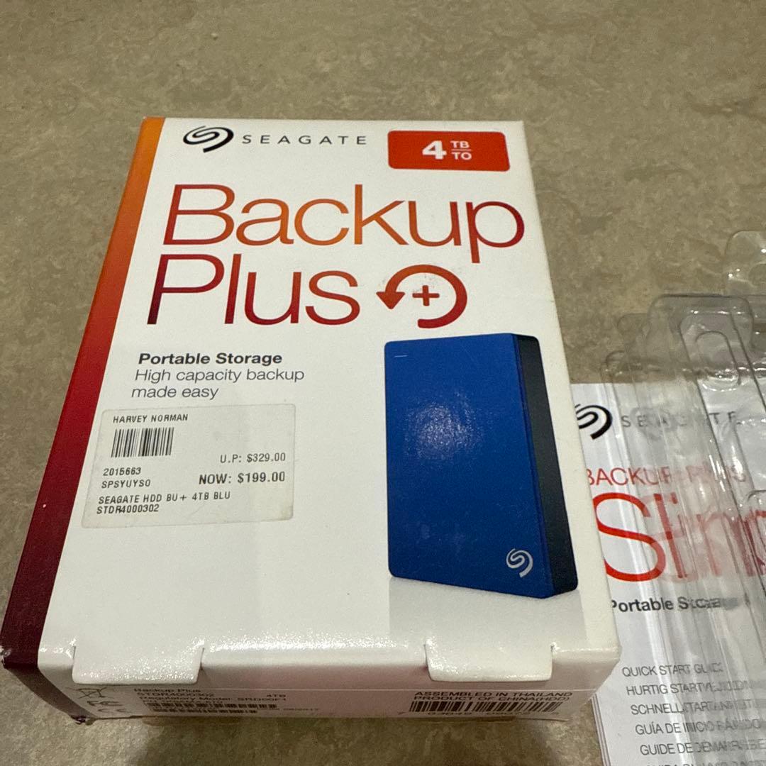 Seagate Backup Plus Slim 4TB ポータブルストレージ