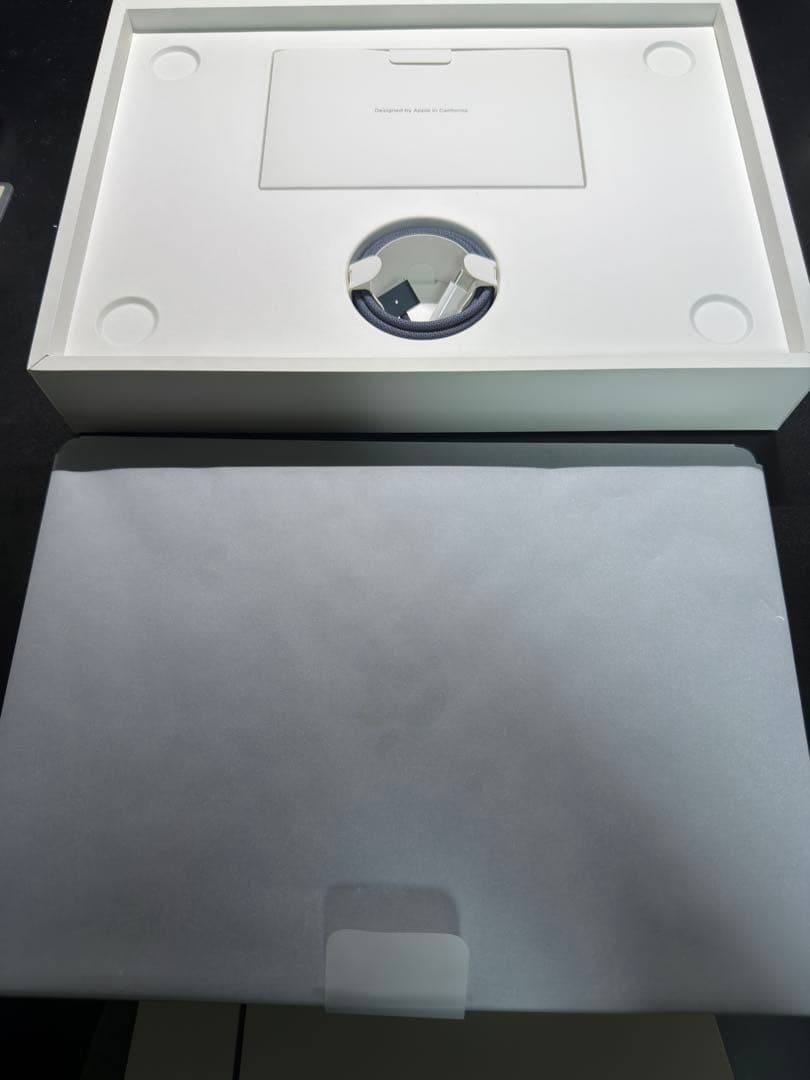 M4 MacBook スペースグレー