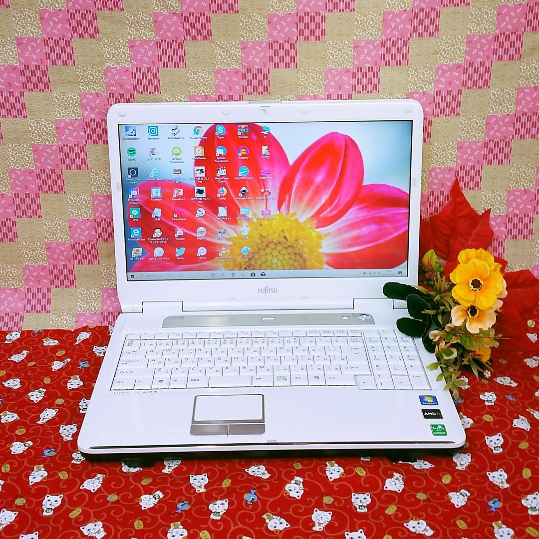 極上品/美品/大容量500GB！最新Win10搭載！ホワイト色/動画&画像編集