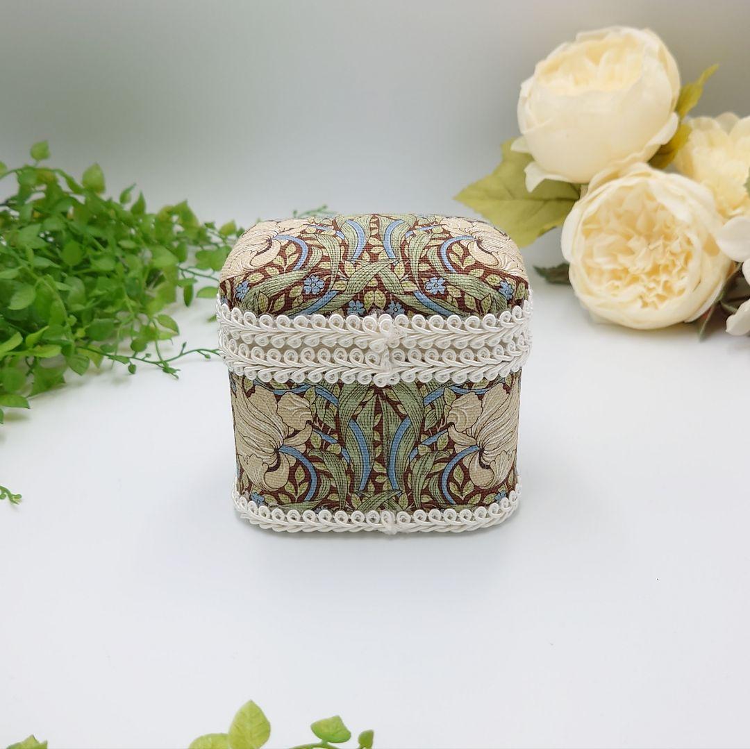 ウィリアムモリス ピンパーネル 蓋ふっくら綿棒ケース ファブリッ