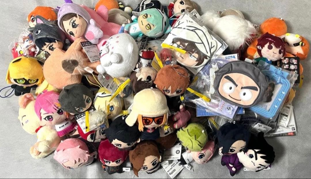 ノンジャンル ぬいぐるみ アクリルスタンド 缶バッジ まとめ売り ⑵