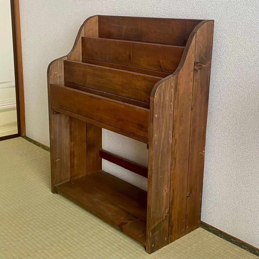 週末SALE ★木製　ブックシェルフ　絵本棚　ハンドメイド ウォルナット