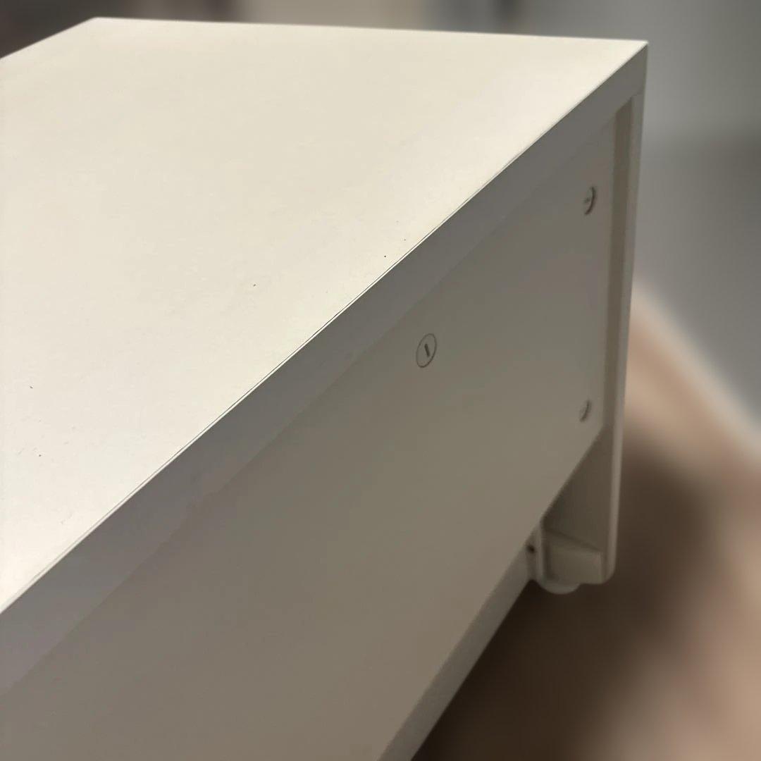 SMÅSTAD スモースタード ベンチ 収納付き①