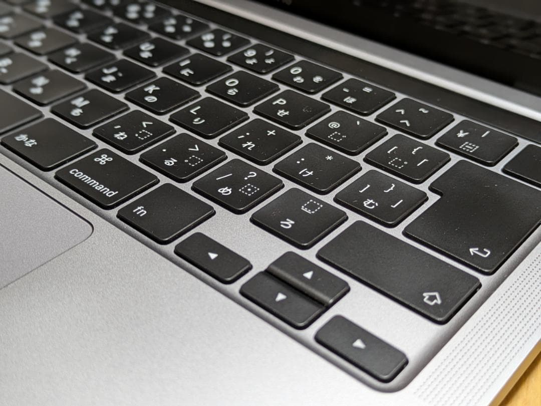 MacBook Pro 2020 13インチ Core i7 16GB 1TB