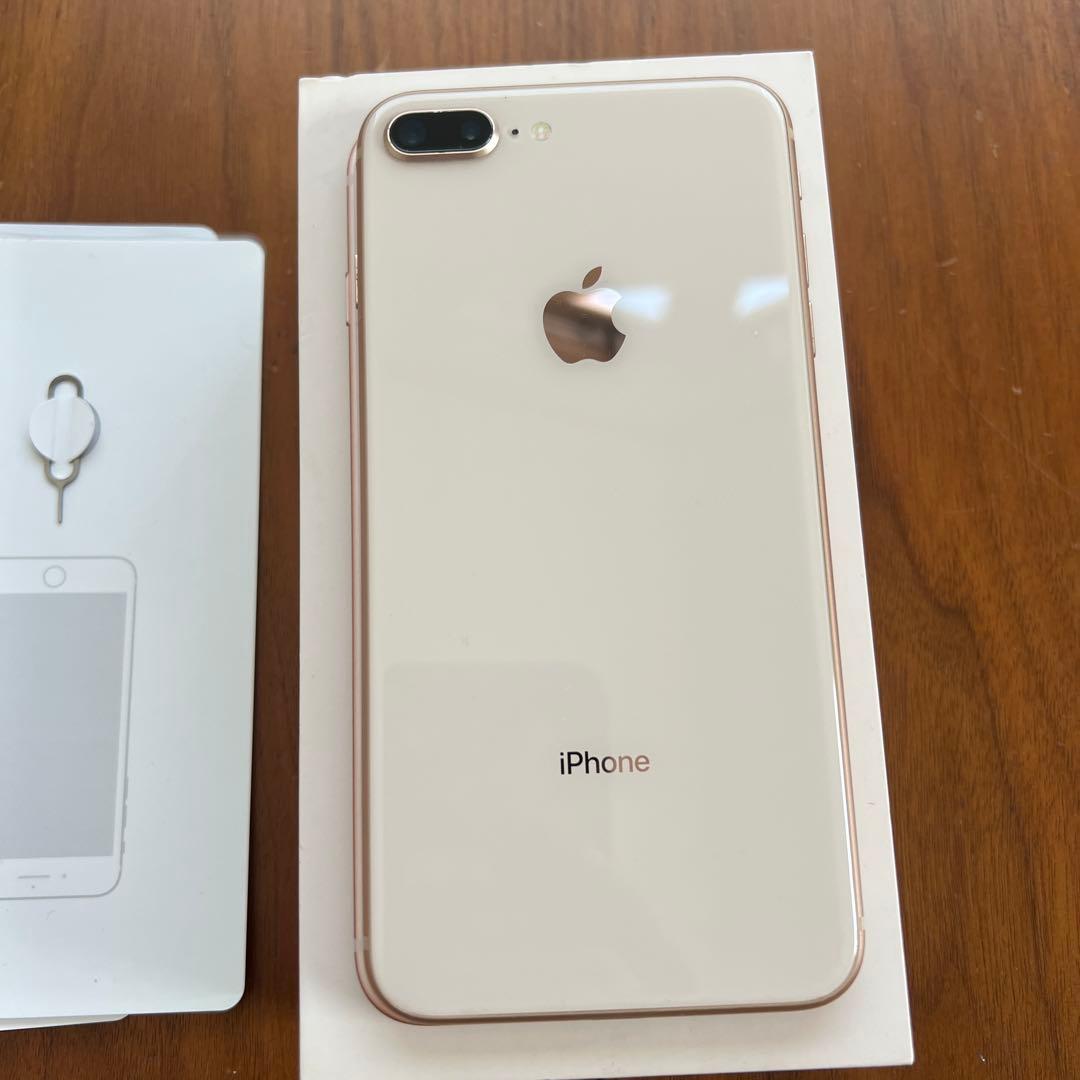 Apple iPhone 8 Plus ピンクゴールド 本体