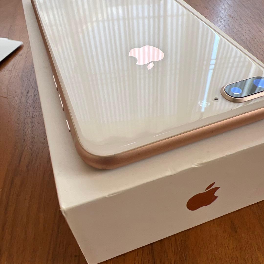 Apple iPhone 8 Plus ピンクゴールド 本体