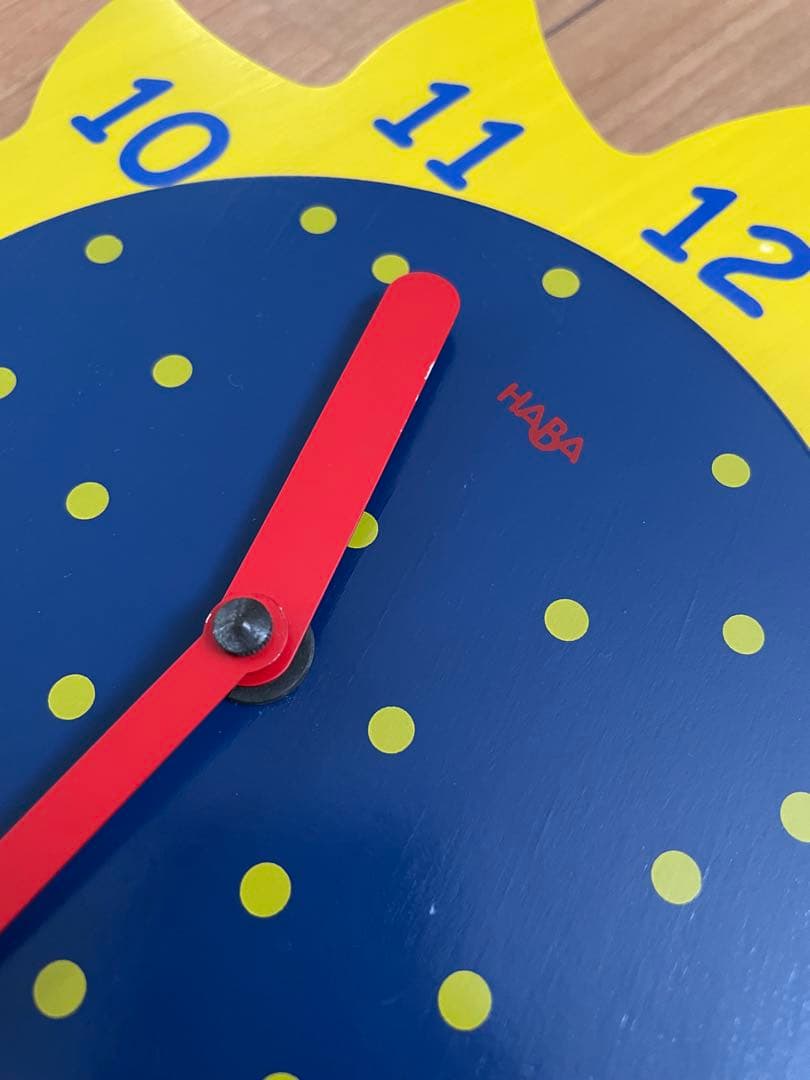 HABA ハバ 時計 木製 ドイツ製 知育 掛時計 黄色 青 赤 知育玩具