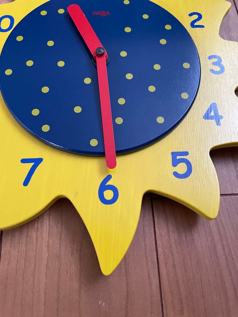 HABA ハバ 時計 木製 ドイツ製 知育 掛時計 黄色 青 赤 知育玩具