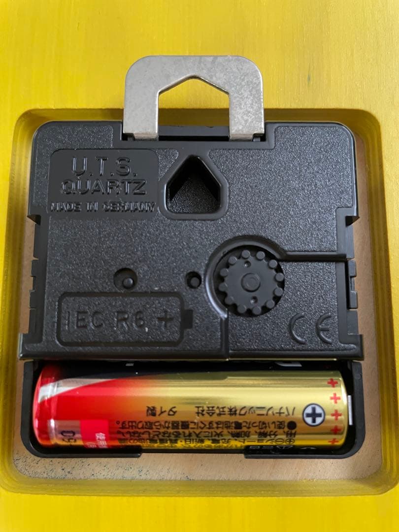 HABA ハバ 時計 木製 ドイツ製 知育 掛時計 黄色 青 赤 知育玩具