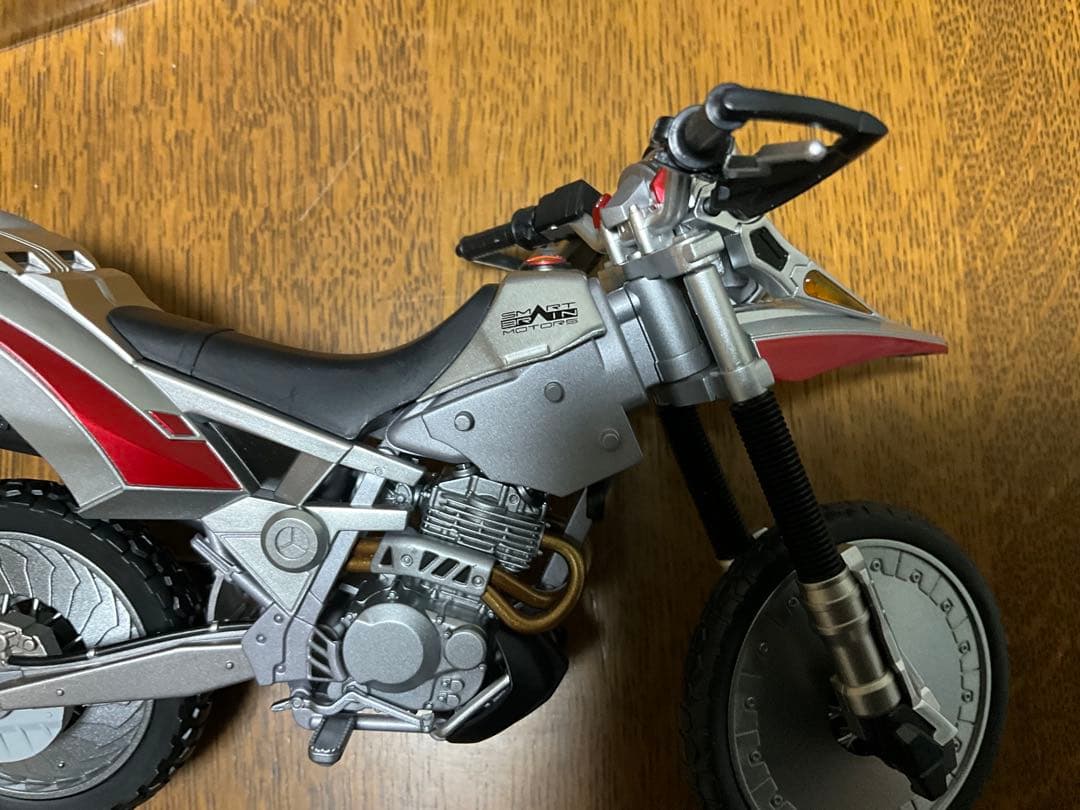 S.H.Figuarts オートバジン (ビークルモード) 訳あり