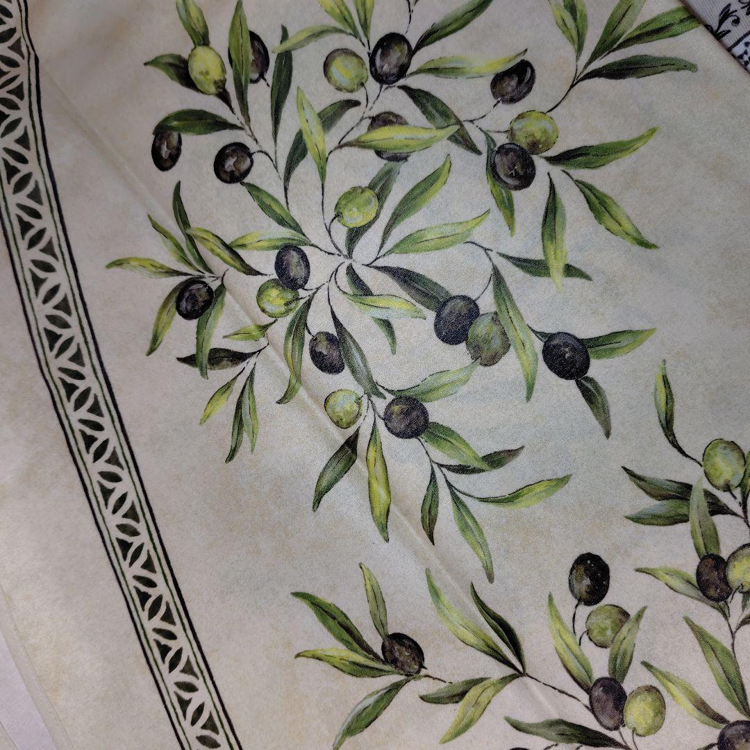 南仏プロバンスプリントテーブルクロス「ニョンスカーキ」