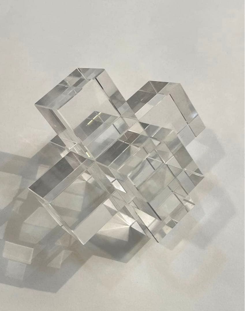 リビングモティーフ購入　ガラス立体オブジェ1点KRISTINA DAM