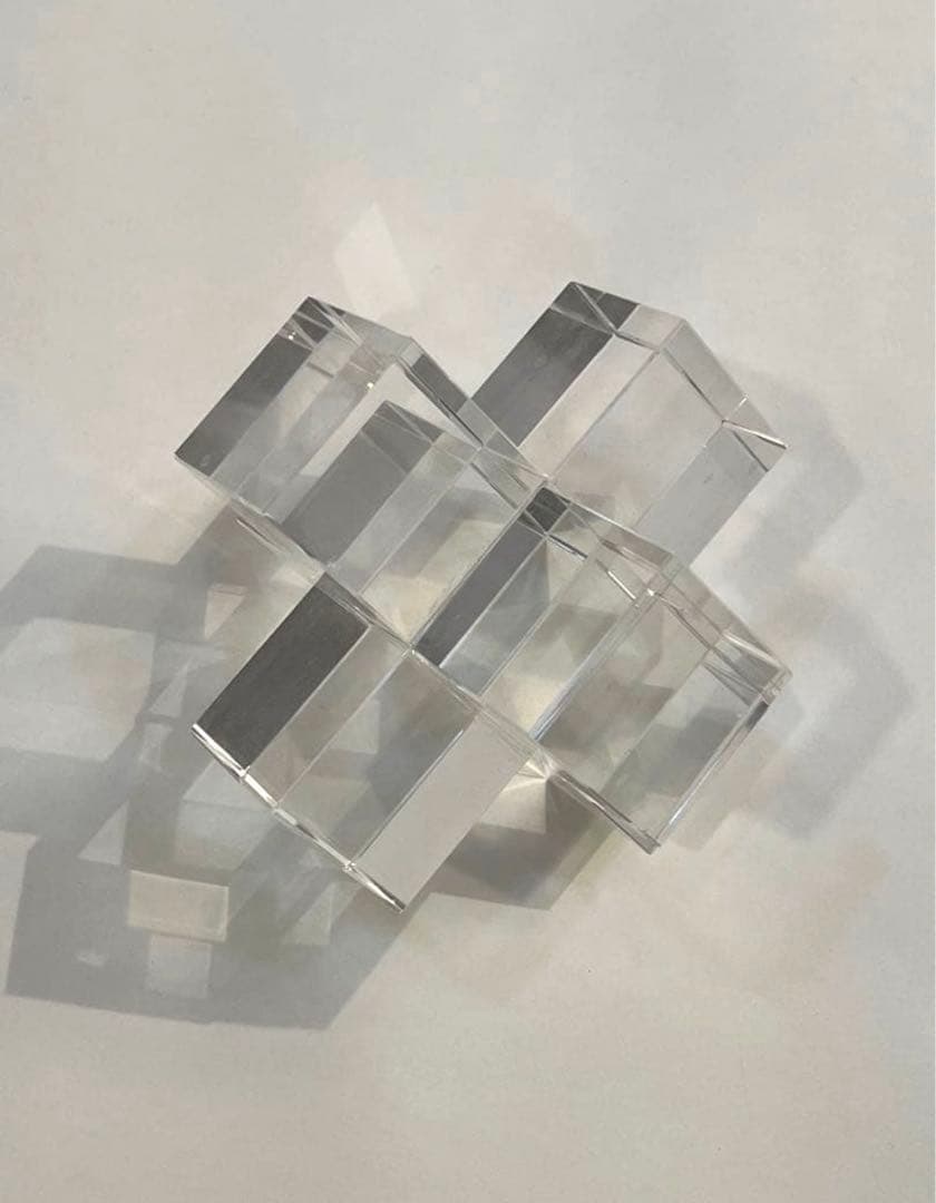 リビングモティーフ購入　ガラス立体オブジェ1点KRISTINA DAM