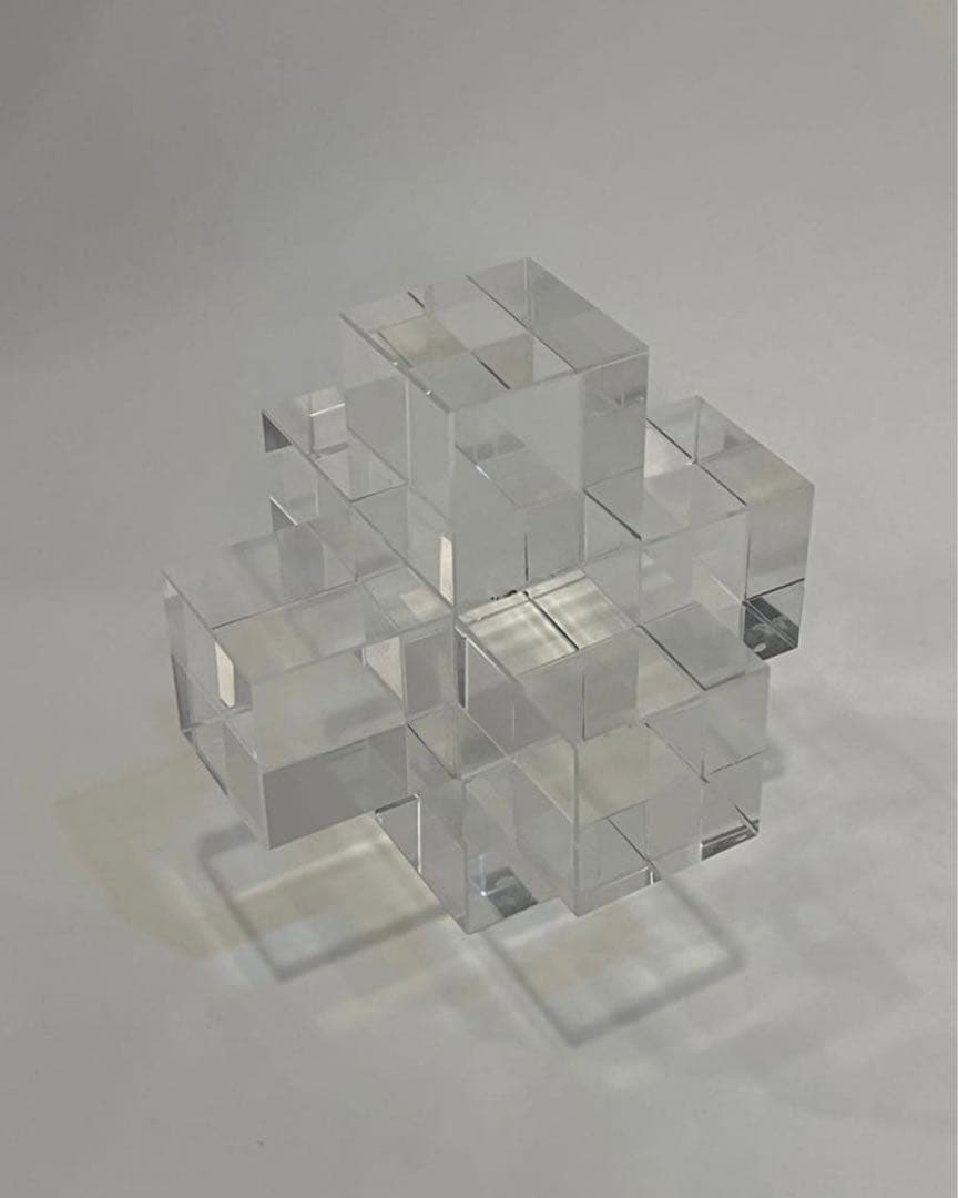 リビングモティーフ購入　ガラス立体オブジェ1点KRISTINA DAM