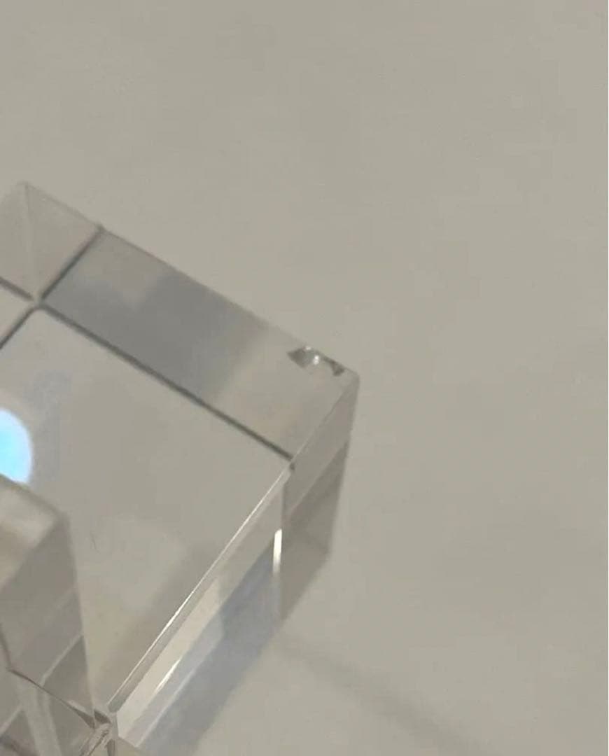 リビングモティーフ購入　ガラス立体オブジェ1点KRISTINA DAM