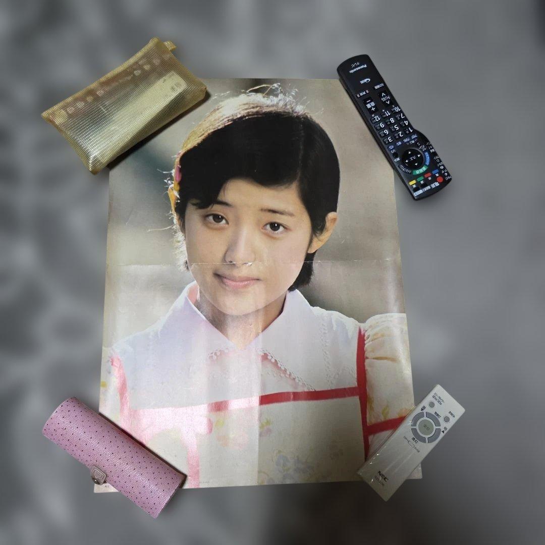 山口百恵　ポスター　11枚