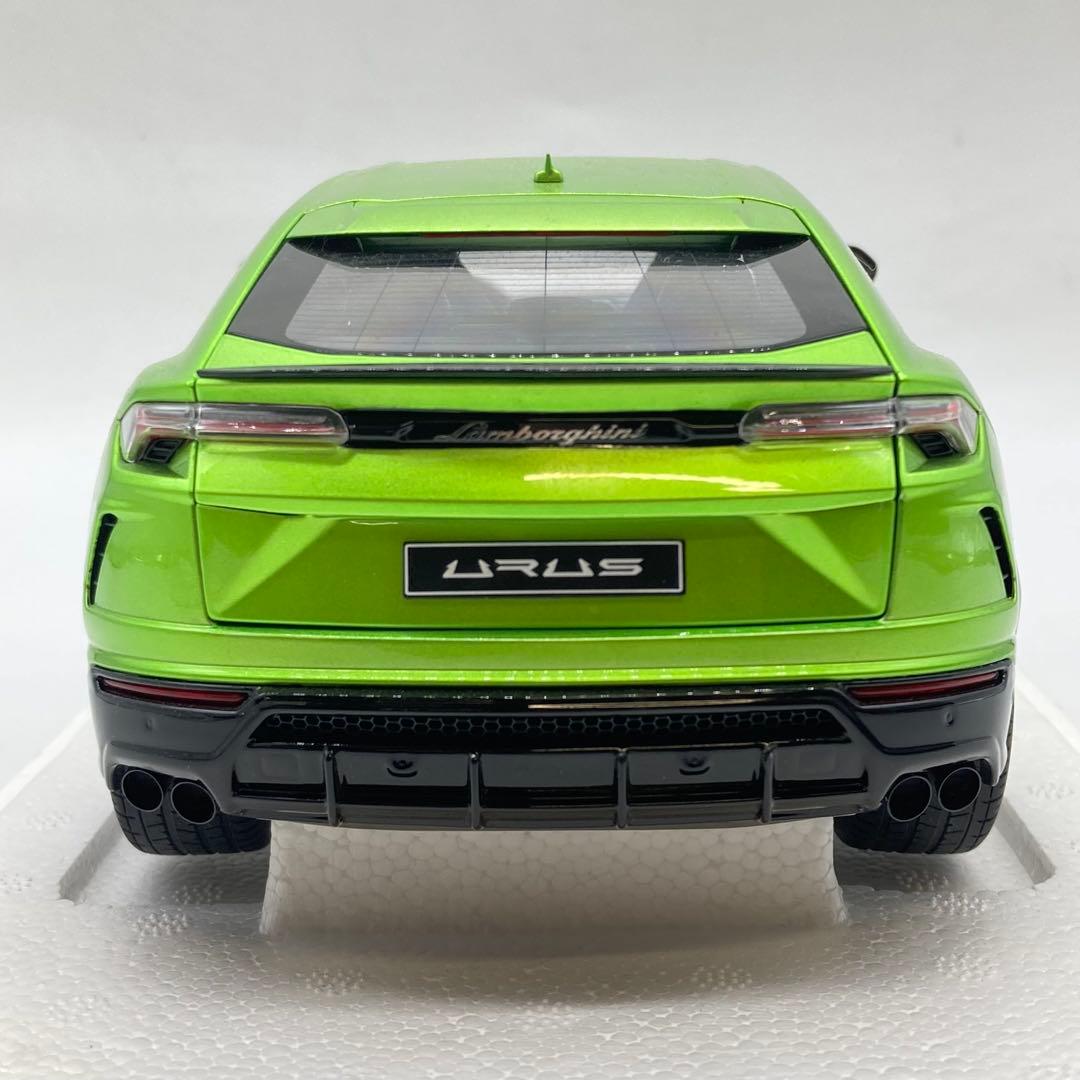 【美品】AUTOart Lamborghini Urus 1/18