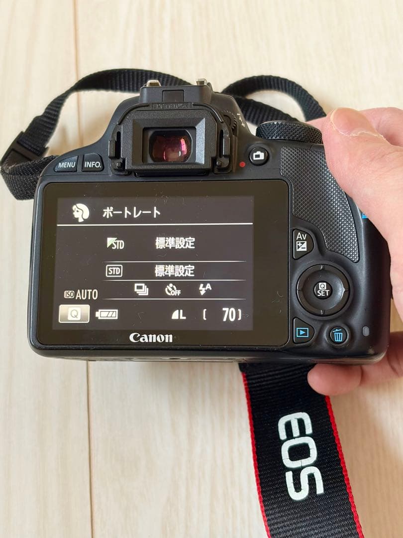 キャノン EOS Kiss X7