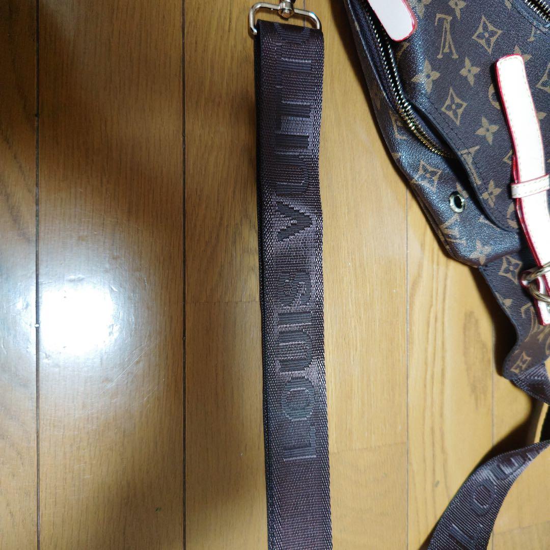 (美品)LVモノグラム ボディバッグ　ノベルティ