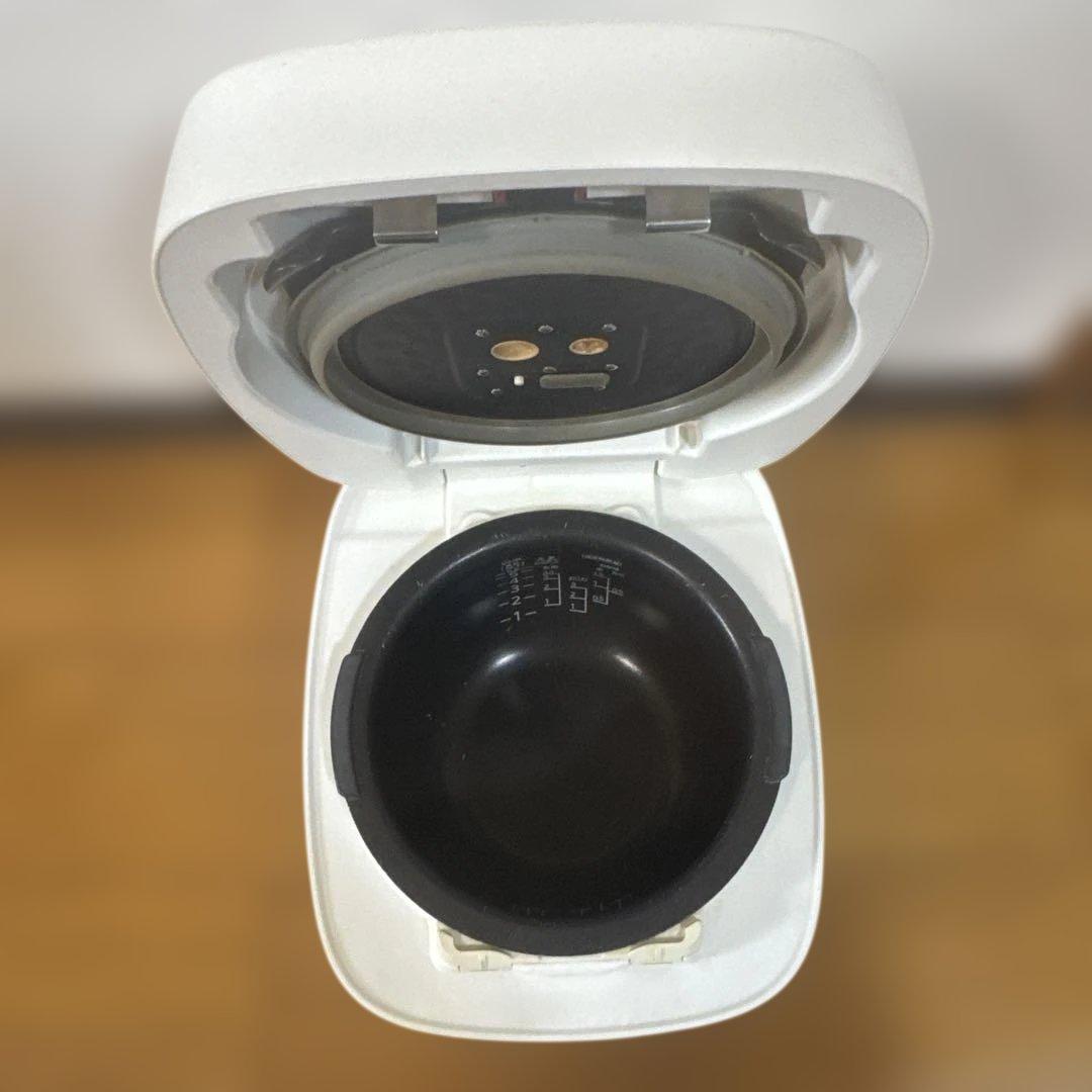 TIGER 圧力IH炊飯ジャー JPB-R100 2017年製