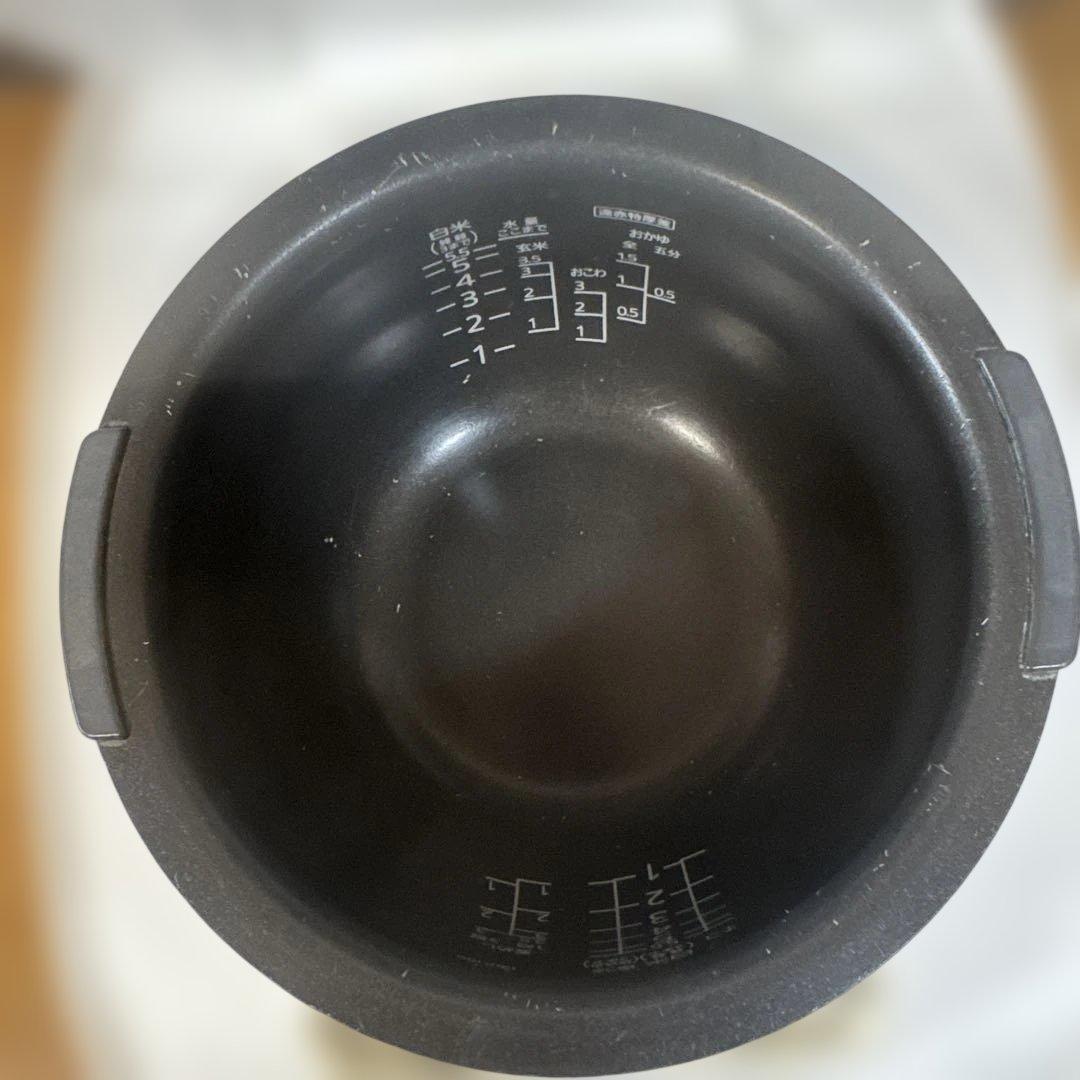 TIGER 圧力IH炊飯ジャー JPB-R100 2017年製