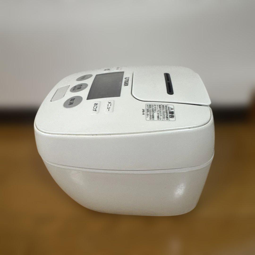 TIGER 圧力IH炊飯ジャー JPB-R100 2017年製