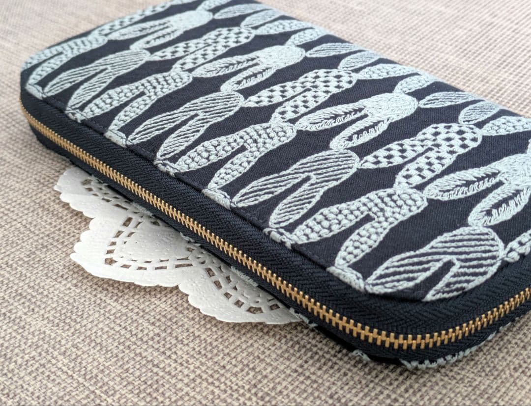 ミナペルホネン pomppia ポンピア 長財布 ハンドメイド