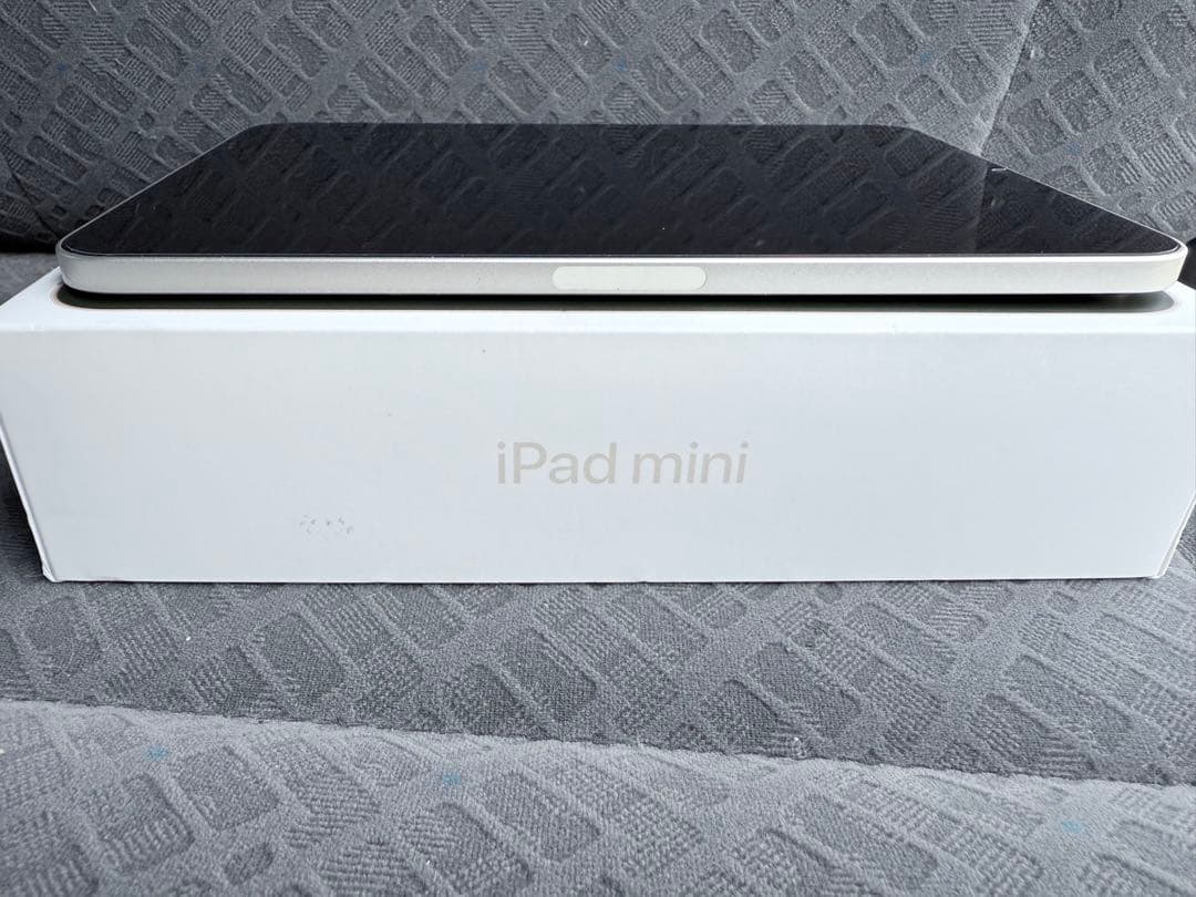 Apple iPad mini (第6世代) 256GB Wi-Fi シルバー