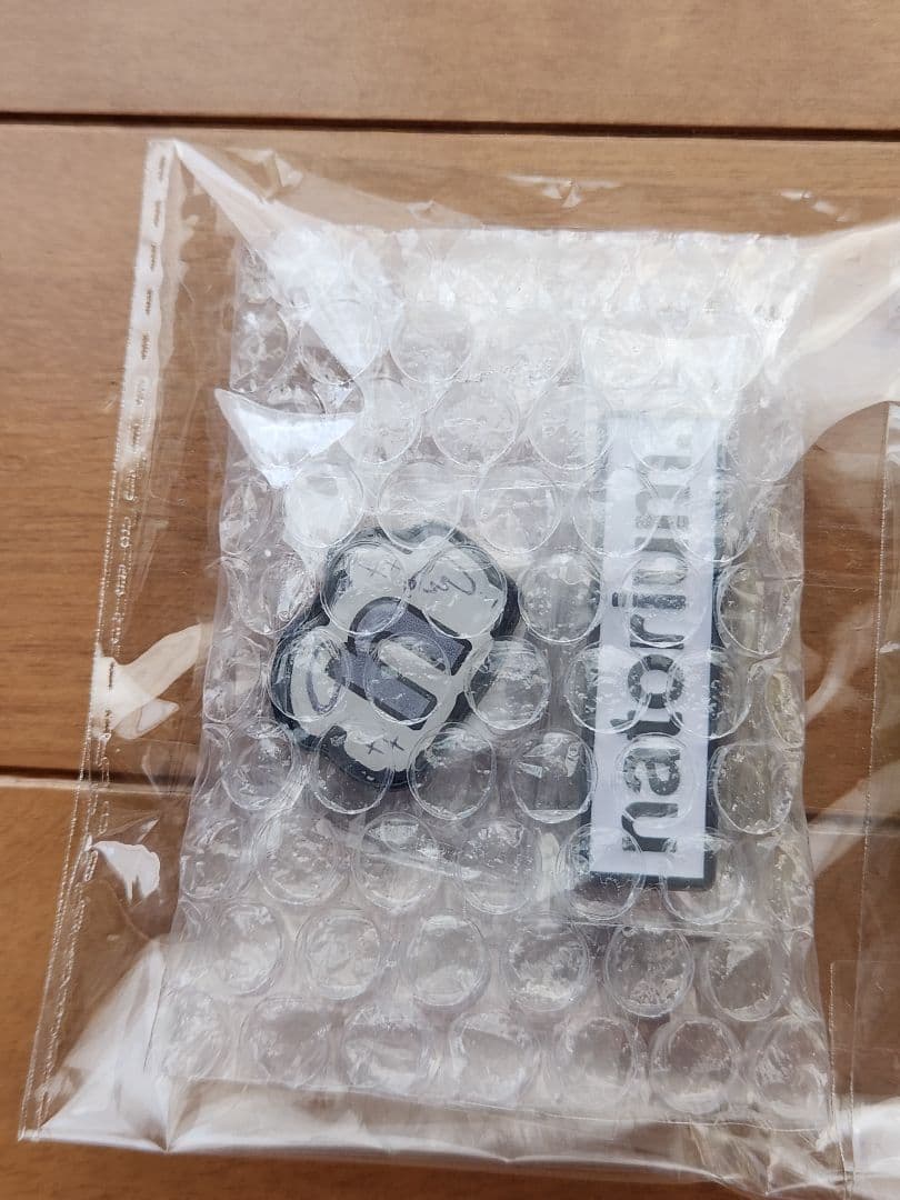 新品未開封【なとりnatrium 缶バッジ&ピンバッジ】特典 非売品