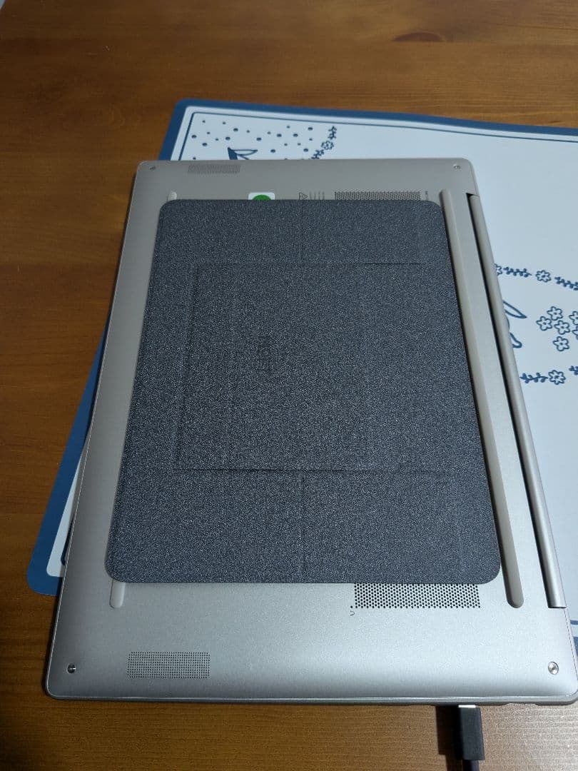 Lenovo Yoga Slim7i AuraEdition Gen10/14型