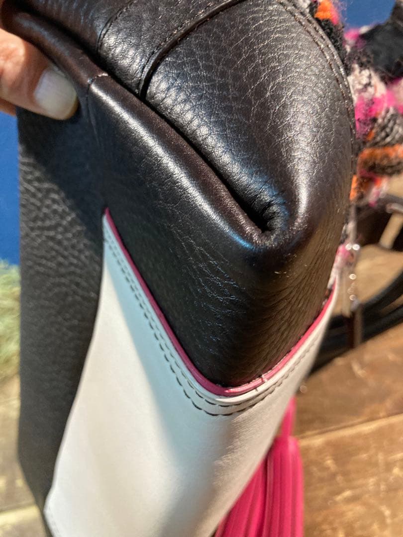 H 訳あり　コーチ　ハンドバッグ　バック　ピンク　白　ホワイト