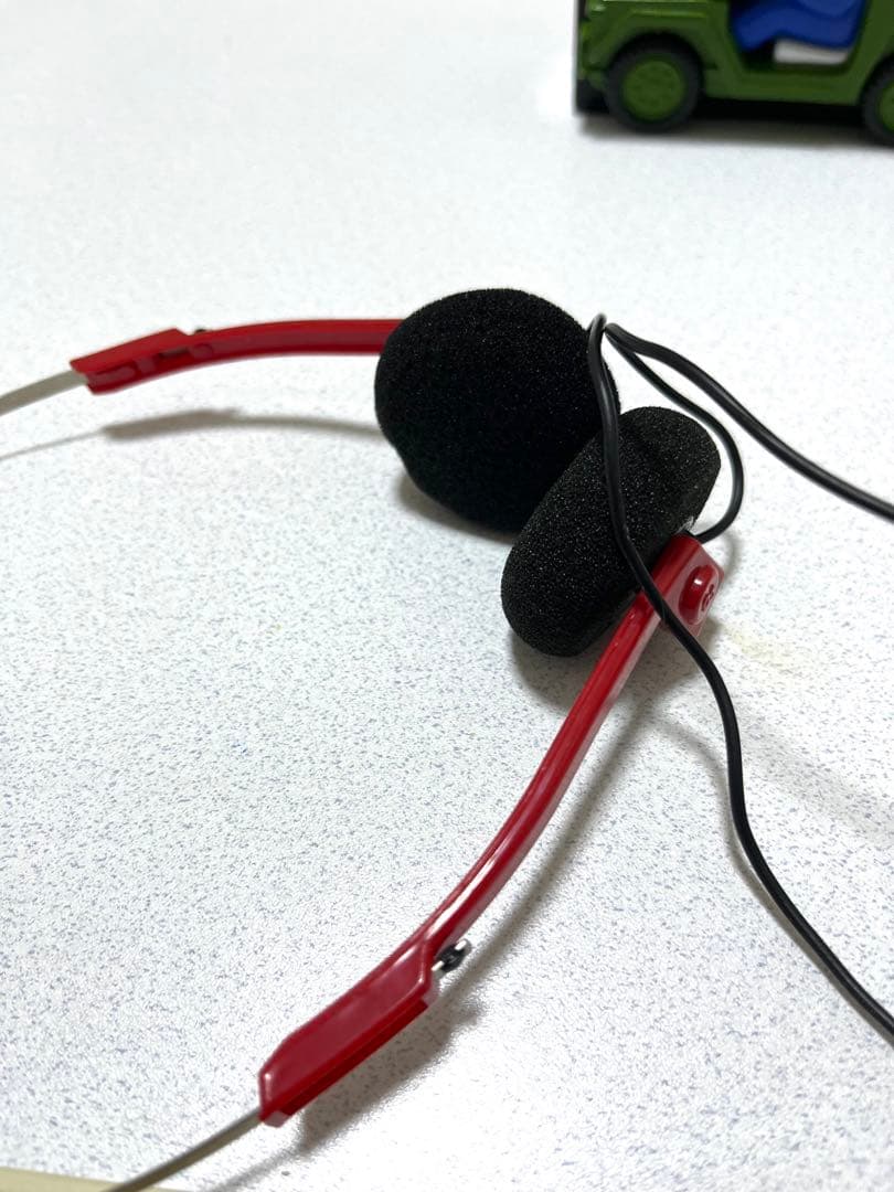 完動品TWD W60Mカセットプレーヤー　　　　　ヘッドホン付属