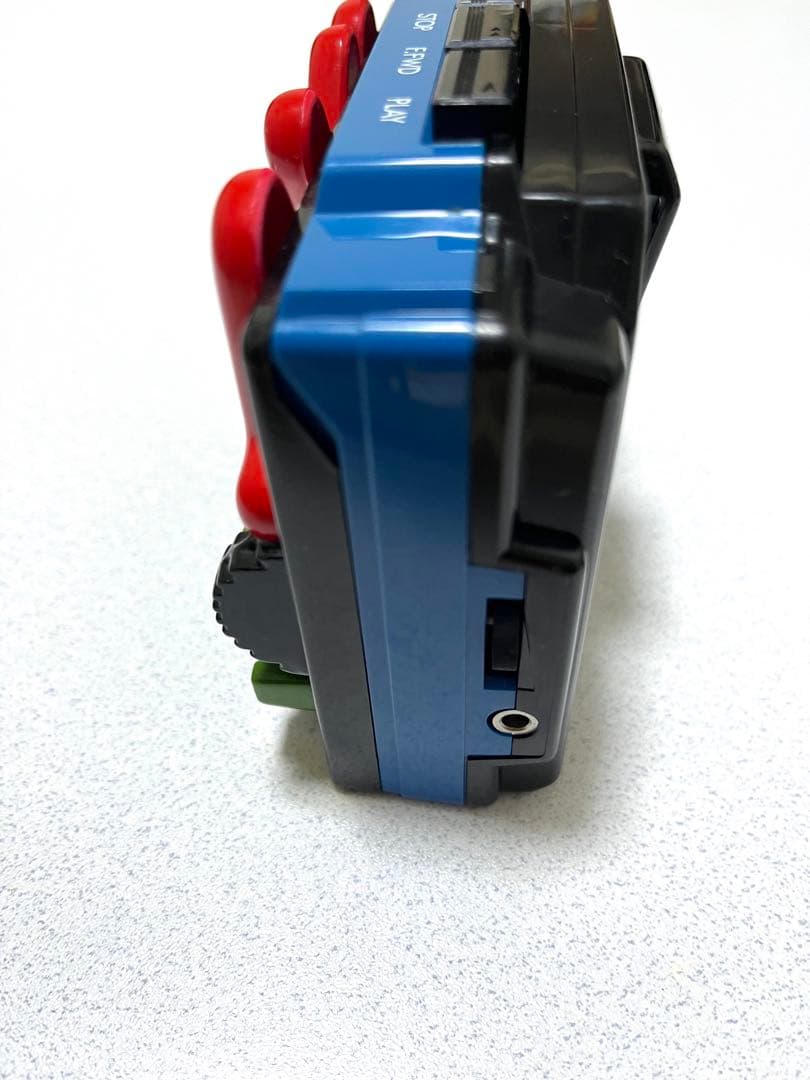 完動品TWD W60Mカセットプレーヤー　　　　　ヘッドホン付属