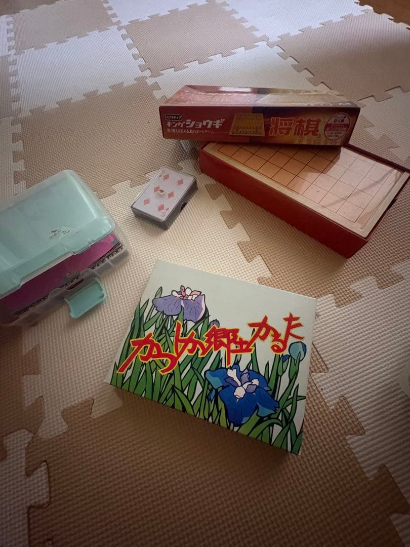 オセロゲーム 緑色 本体と石付き