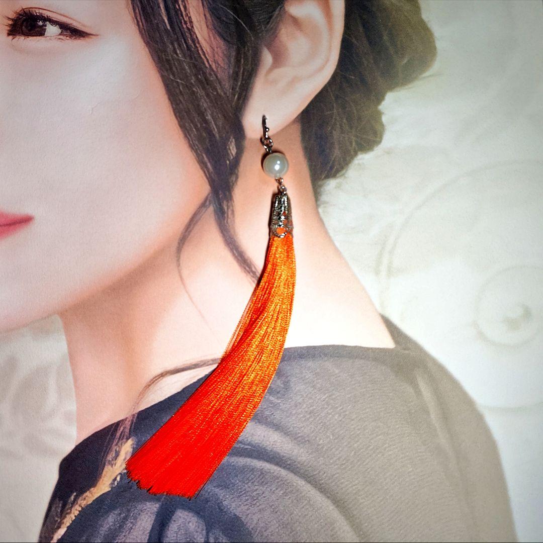 【1283】大きめパールビーズとタッセルのピアス