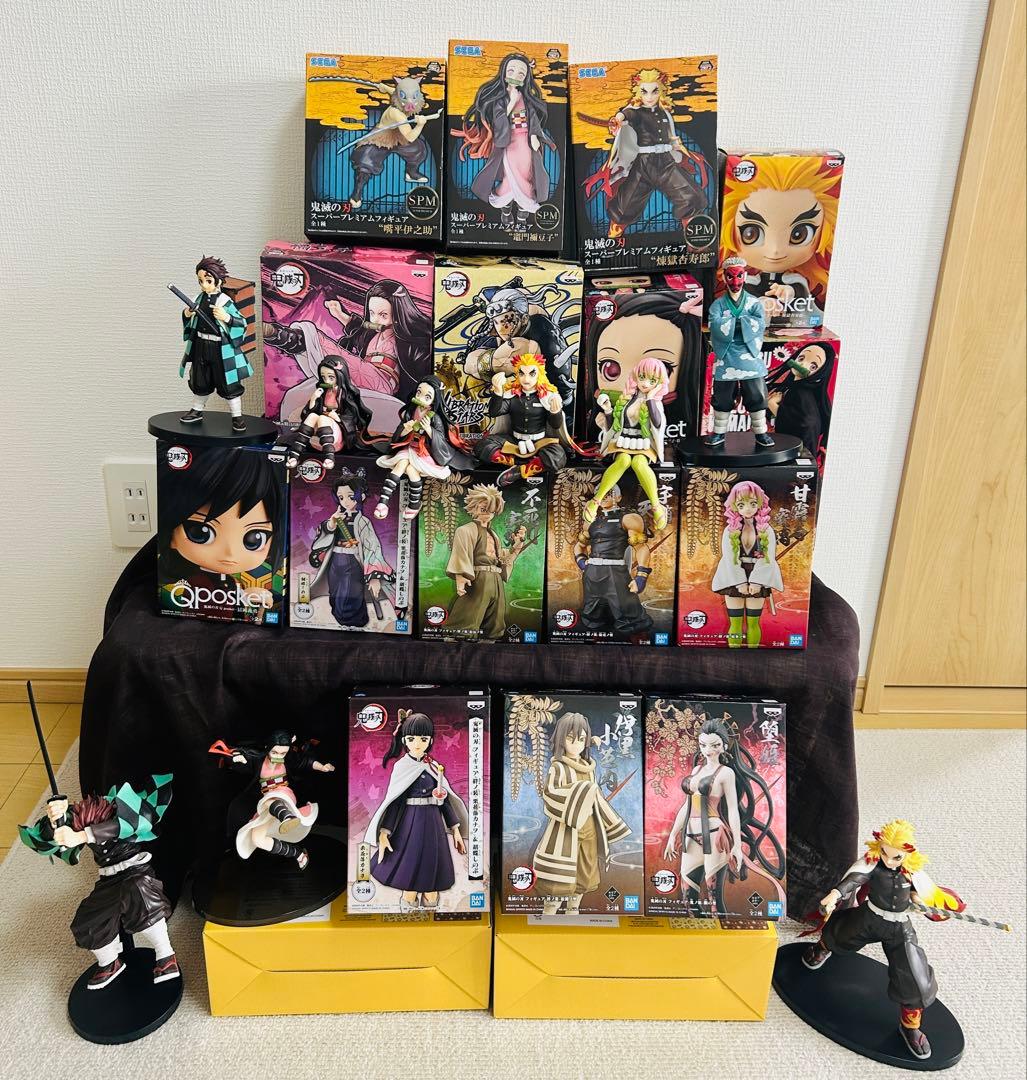 鬼滅の刃　フィギュア　 グッズ　まとめ売り　２5体