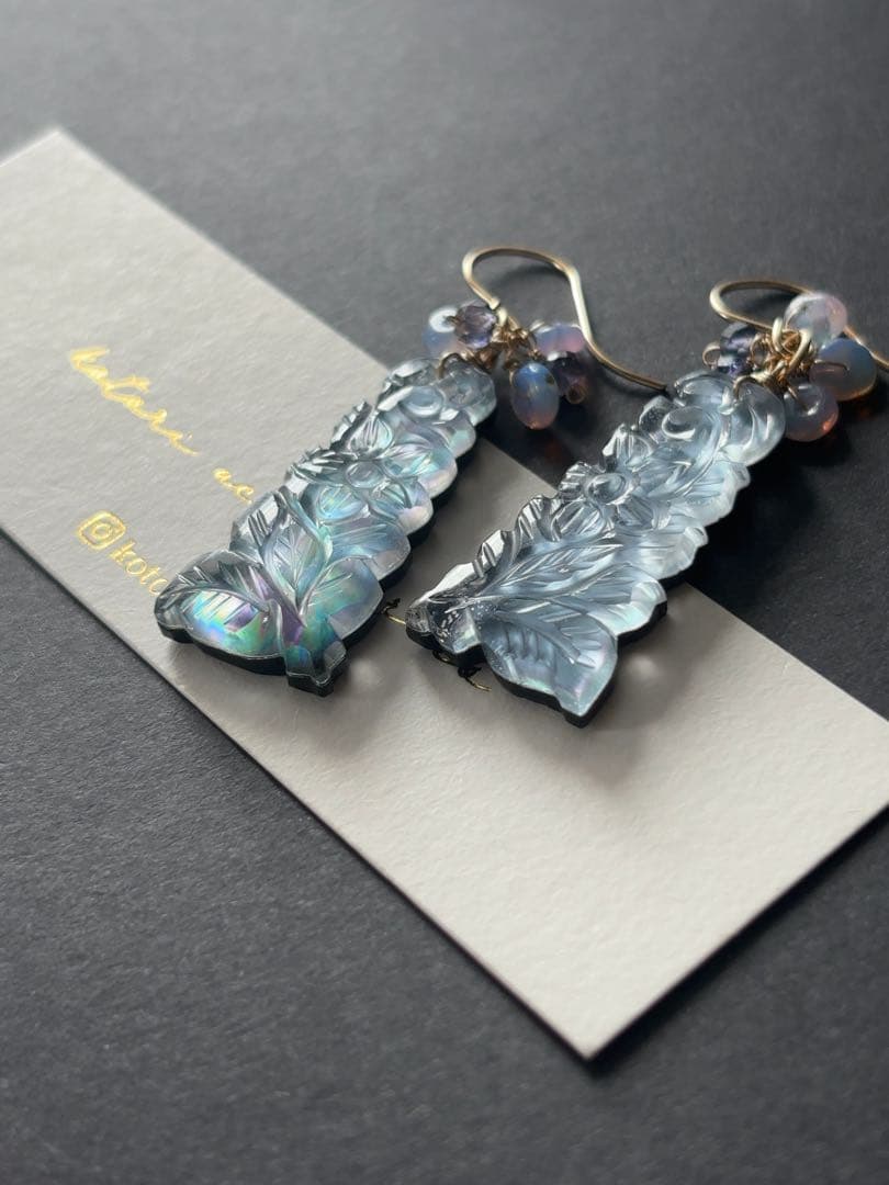 LAST ブラックオニキストリプレットカービング R934